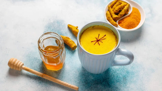 Saffron Golden Milk Latte (Vegan)
